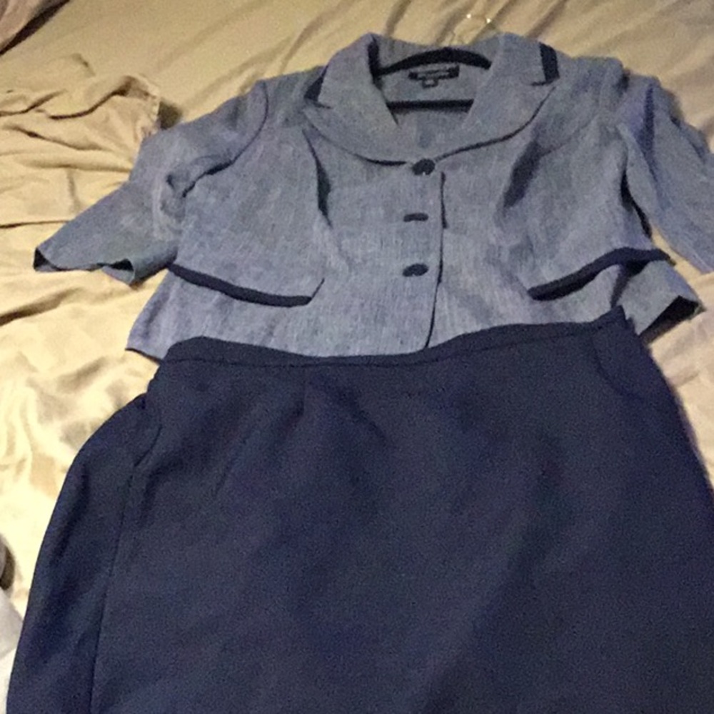 Navy Blue Suit Size 16W